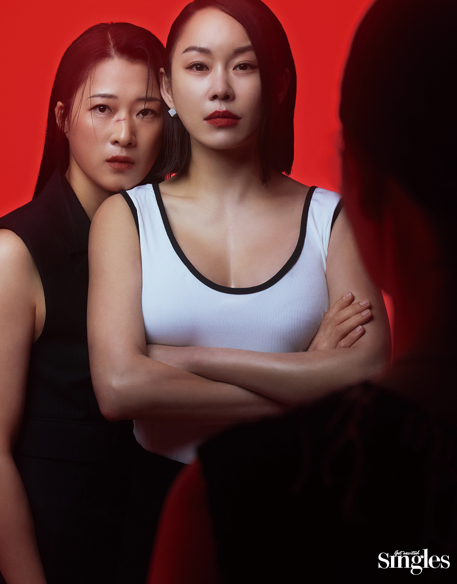 사이렌 출연진 김경애, 이수련이 출연한 싱글즈 화보
